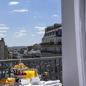 Manolita ***** Paris