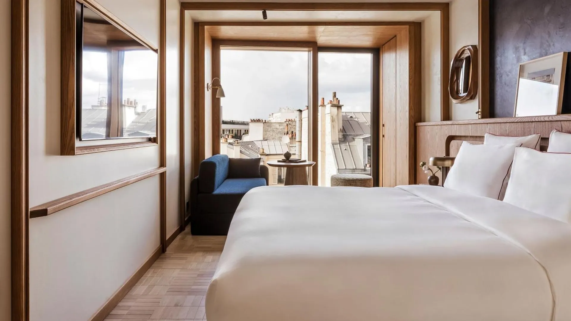 ***** Hotel La Fondation Paris France